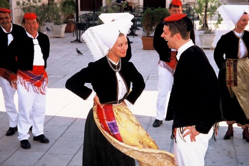Pag hagyományos tánc